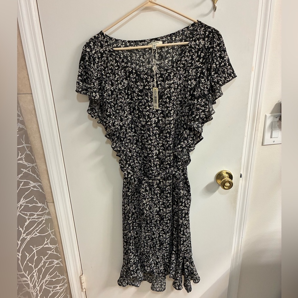 NWT Max Studio Black and White Floral Midi Dress Sz 2X